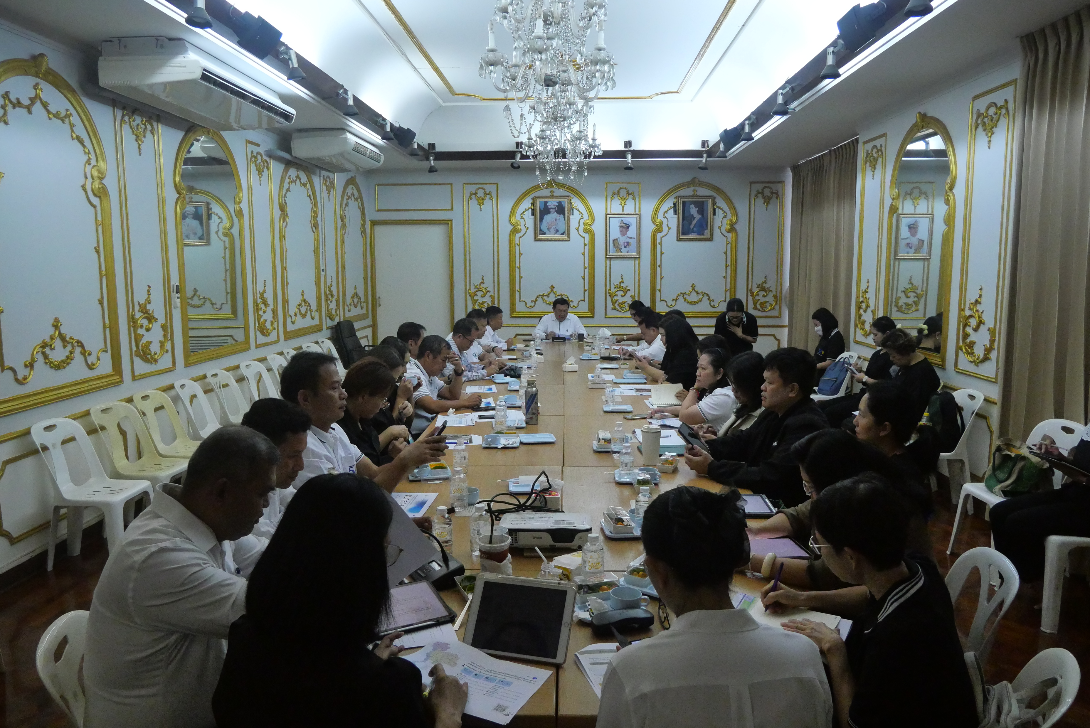 title - ส.ป.ก. ประชุม Morning Talk คณะผู้บริหาร